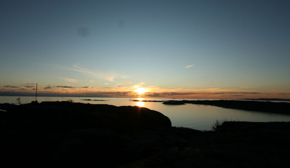 Sollyset begynte å forsvinne rundt 15-tiden.