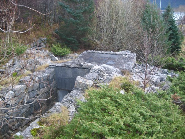 Dekningsbunker i tilknytning 2cm Flak stilling.